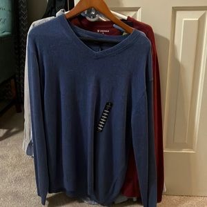 Medium blue vneck merino sweater